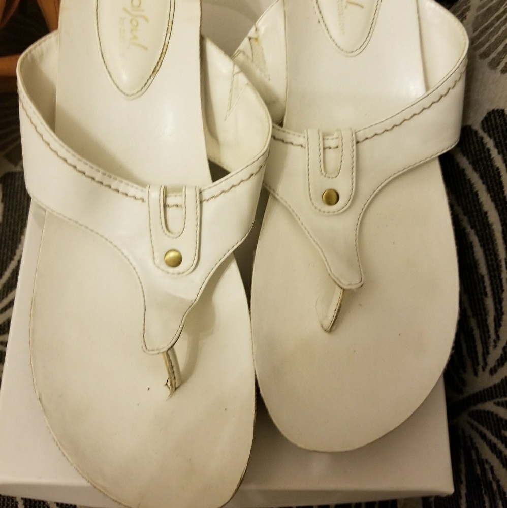 White wedge, worn a few times, in good condition